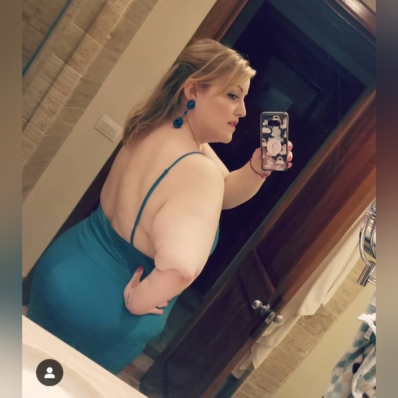 🩷5/$25🩷 FASHION NOVA High Street Jade Maxi Dress, Plus Size 3X - Picture 8 of 9